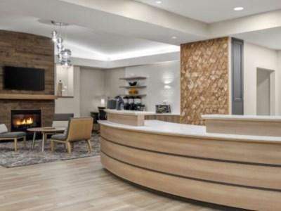 By Marriott Chicago Naperville/warrenville